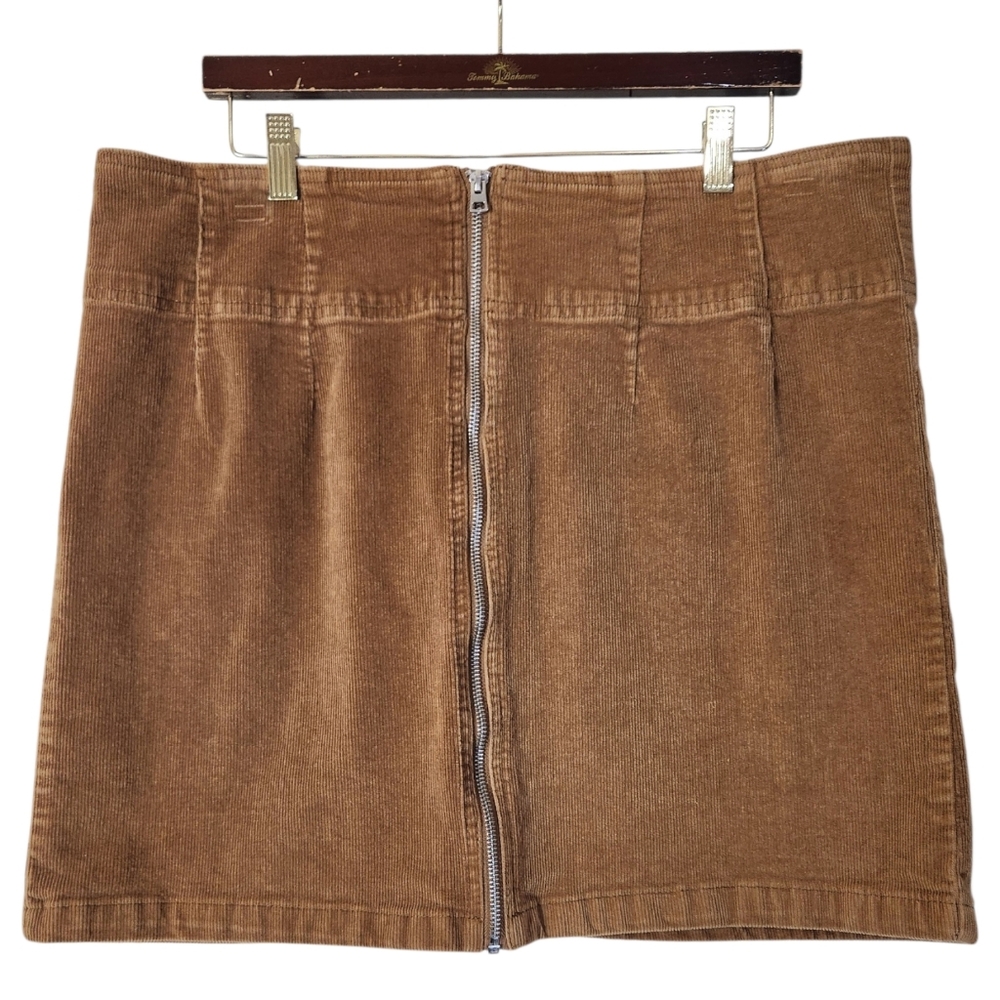 Wild Fable Camel Boho Corduroy  Front Zip Mini Skirt Size 18